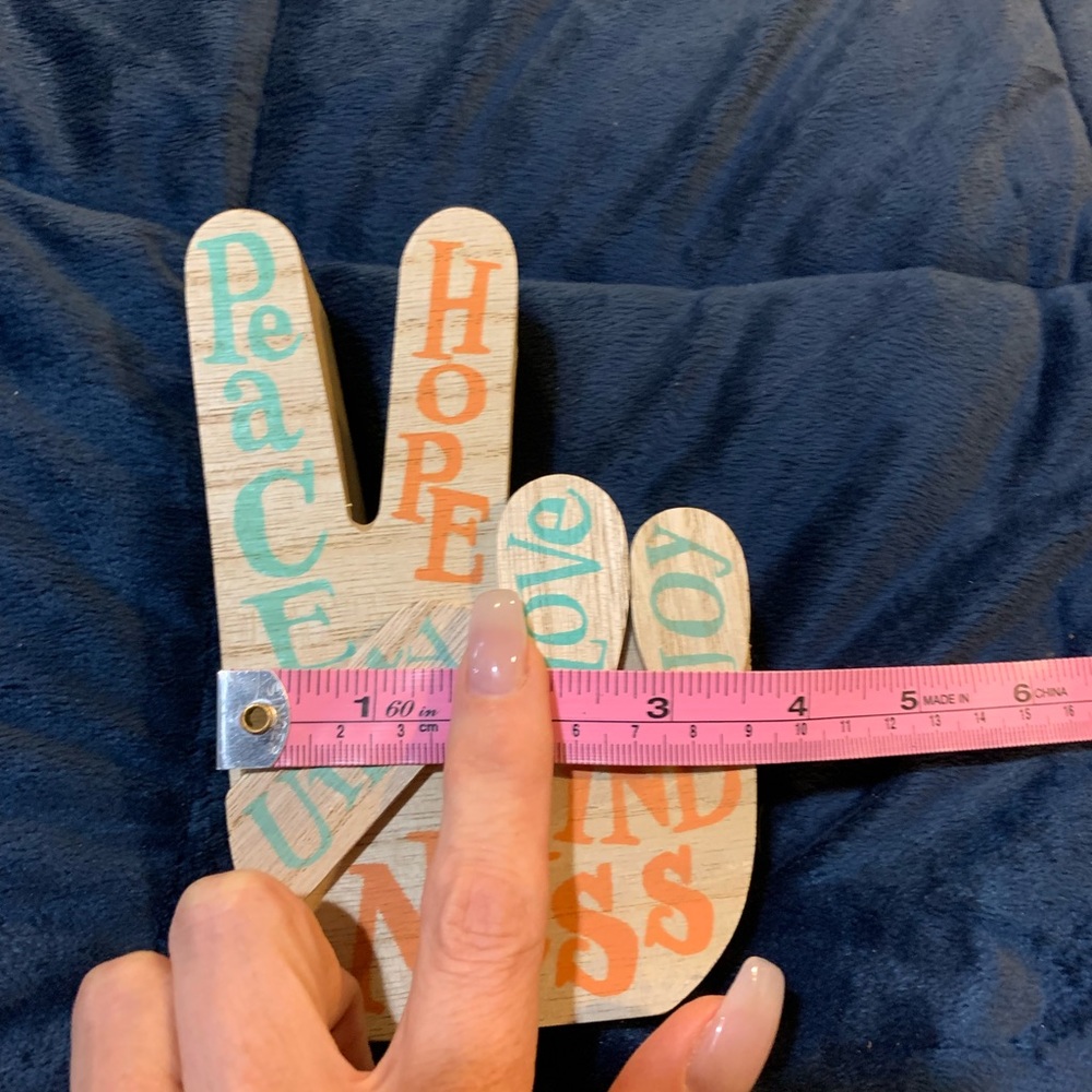 Decor - Picture 6 of 7